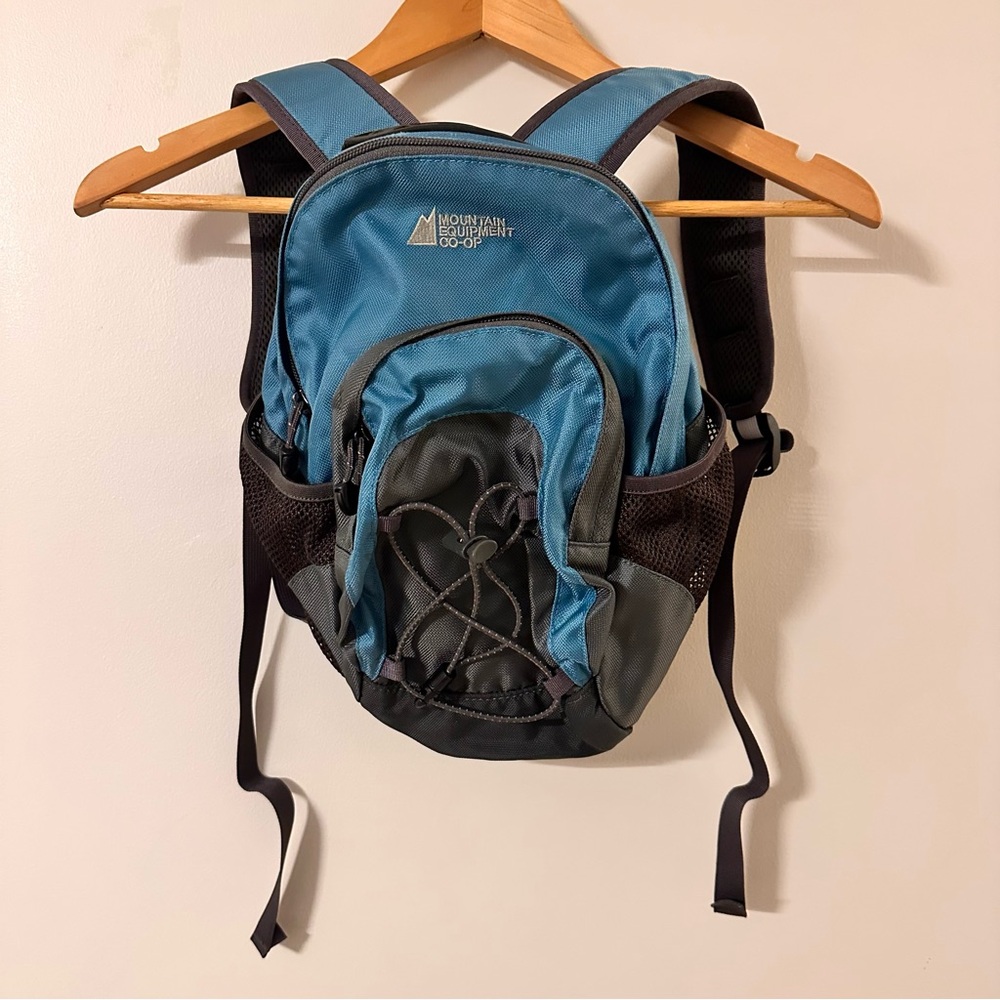 Vintage MEC Mountain Equipment Co-op Mini Daypack Backpack – Blue / Grey